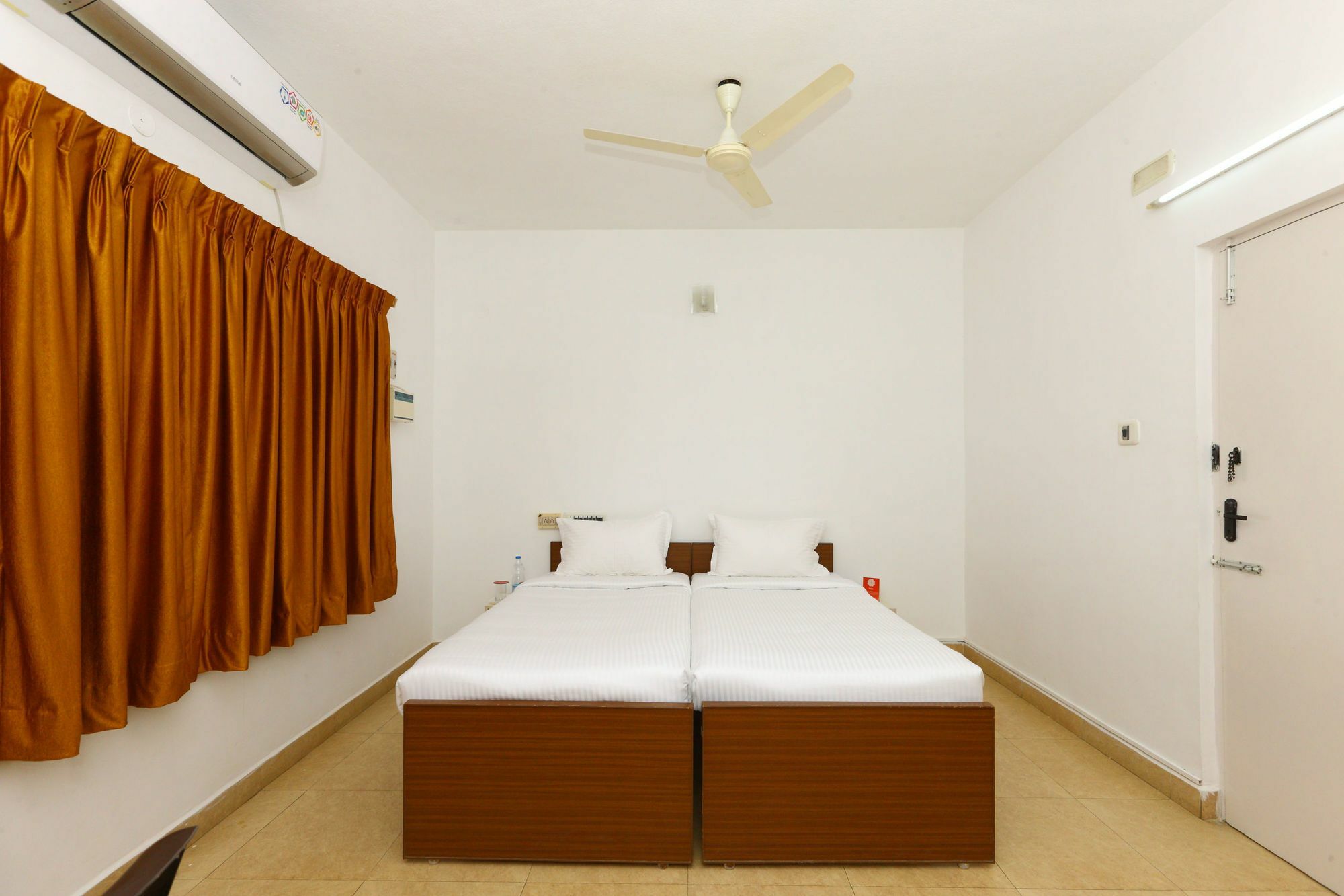 Oyo 9261 Spl Serviced Apartments Sholinganallur Siruseri Exterior foto